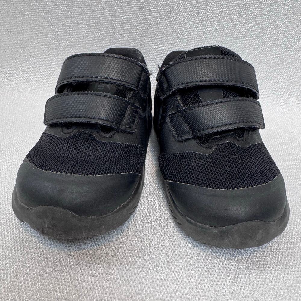 Nike Black Toddler Star Runner 2 Easy on easy off hook and loop strap  Size US 5